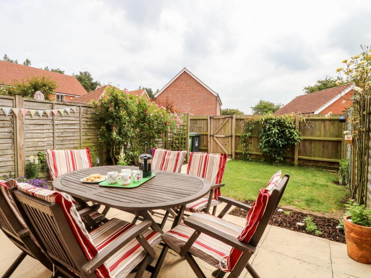 Villa Robins Nest Cromer Exterior foto